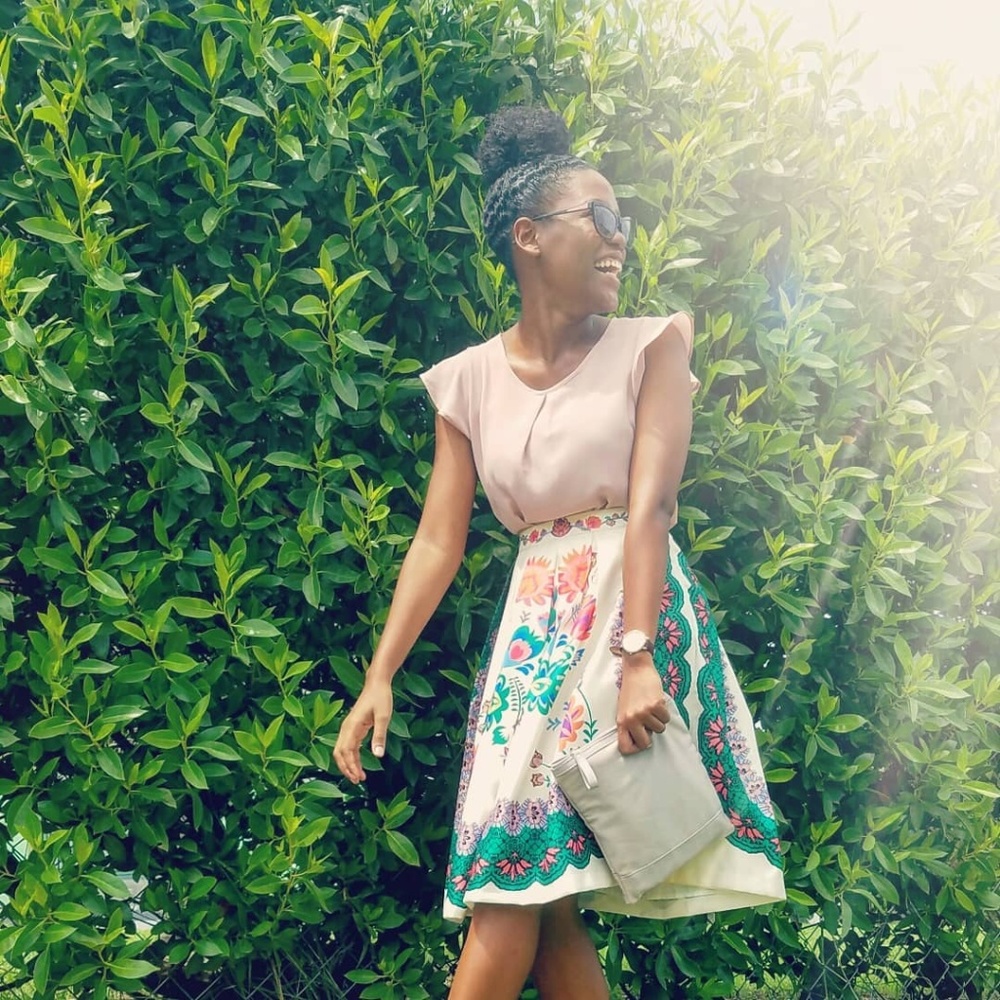 Meet your Posher, Letta